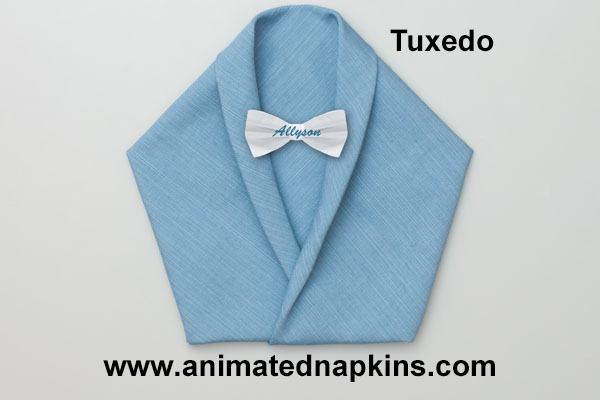 Animation: Napkin Tuxedo Folding (Triangle)